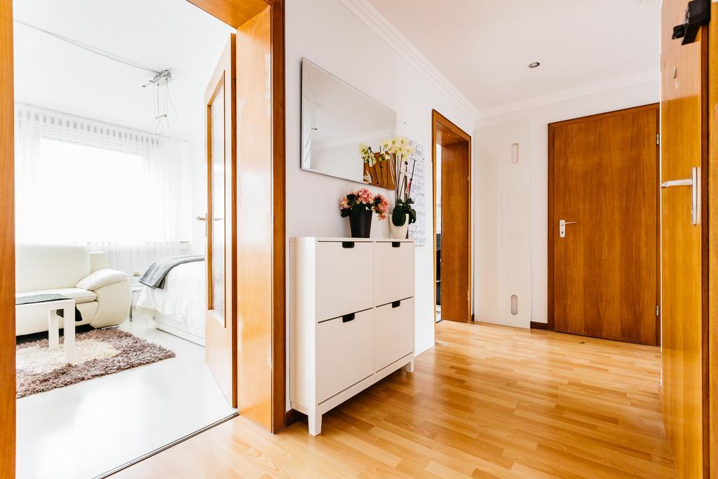 Apartments Нойс Номер фото