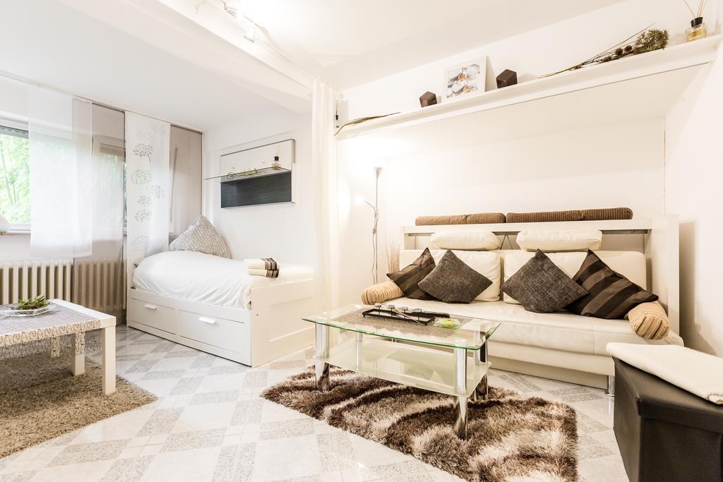 Apartments Нойс Номер фото